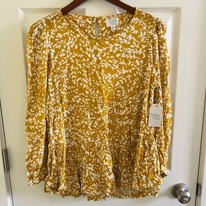 Time and Tru Women's Mustard Floral Blouse